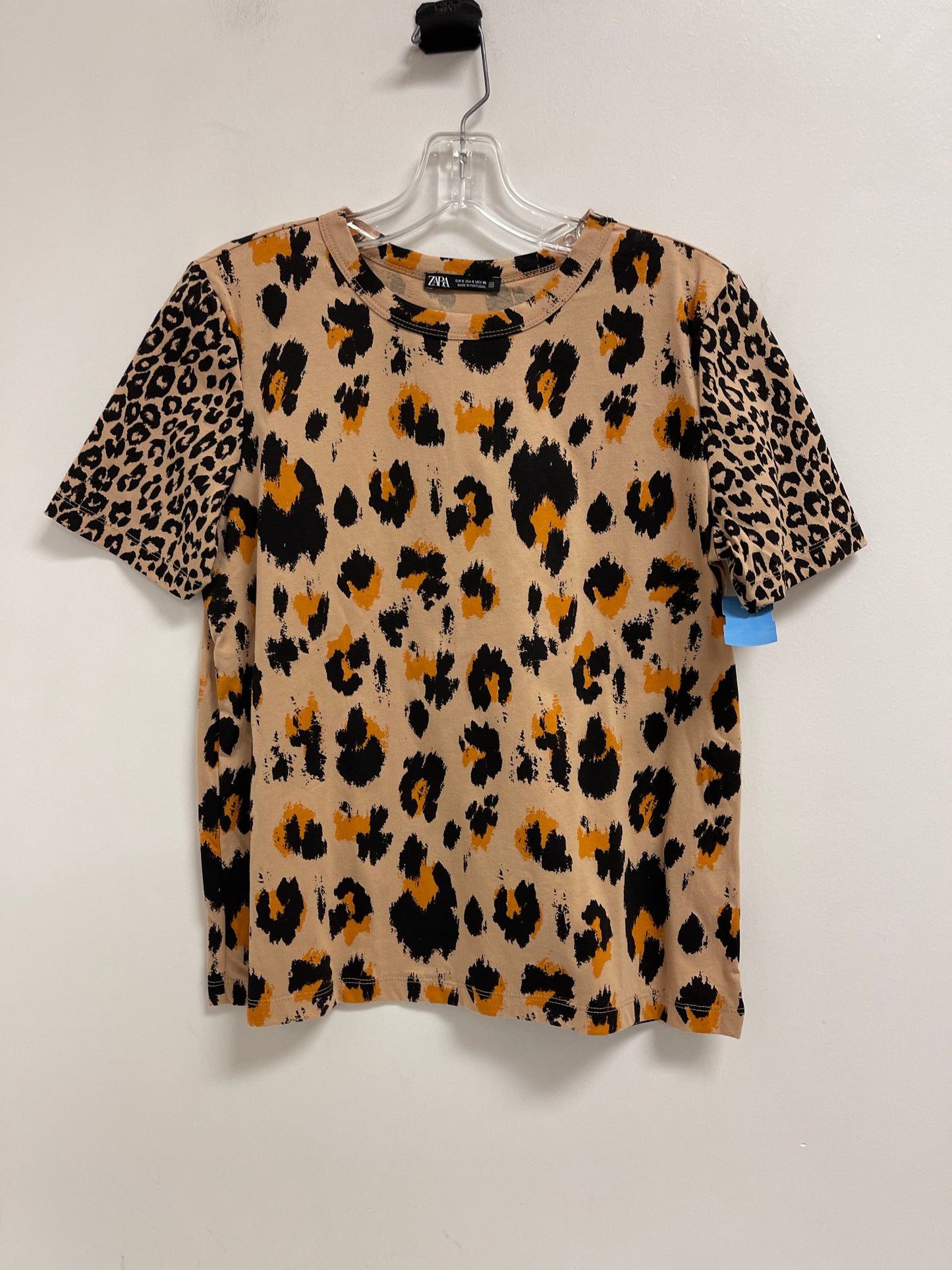 Top Short Sleeve By Zara In Animal Print, Size: S