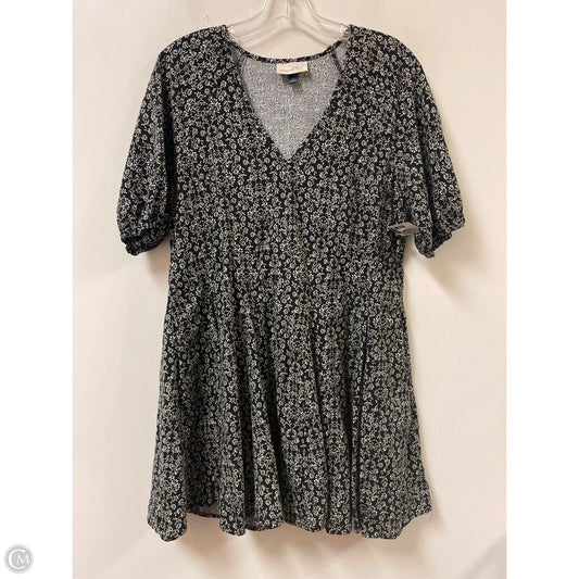 Dress Casual Midi By Universal Thread In Black & Cream, Size: M