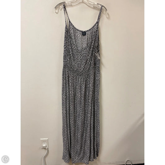 sachin and babi light blue dress Faded Glory Grey Wrap Dress Item Measurements: Pit main image 1