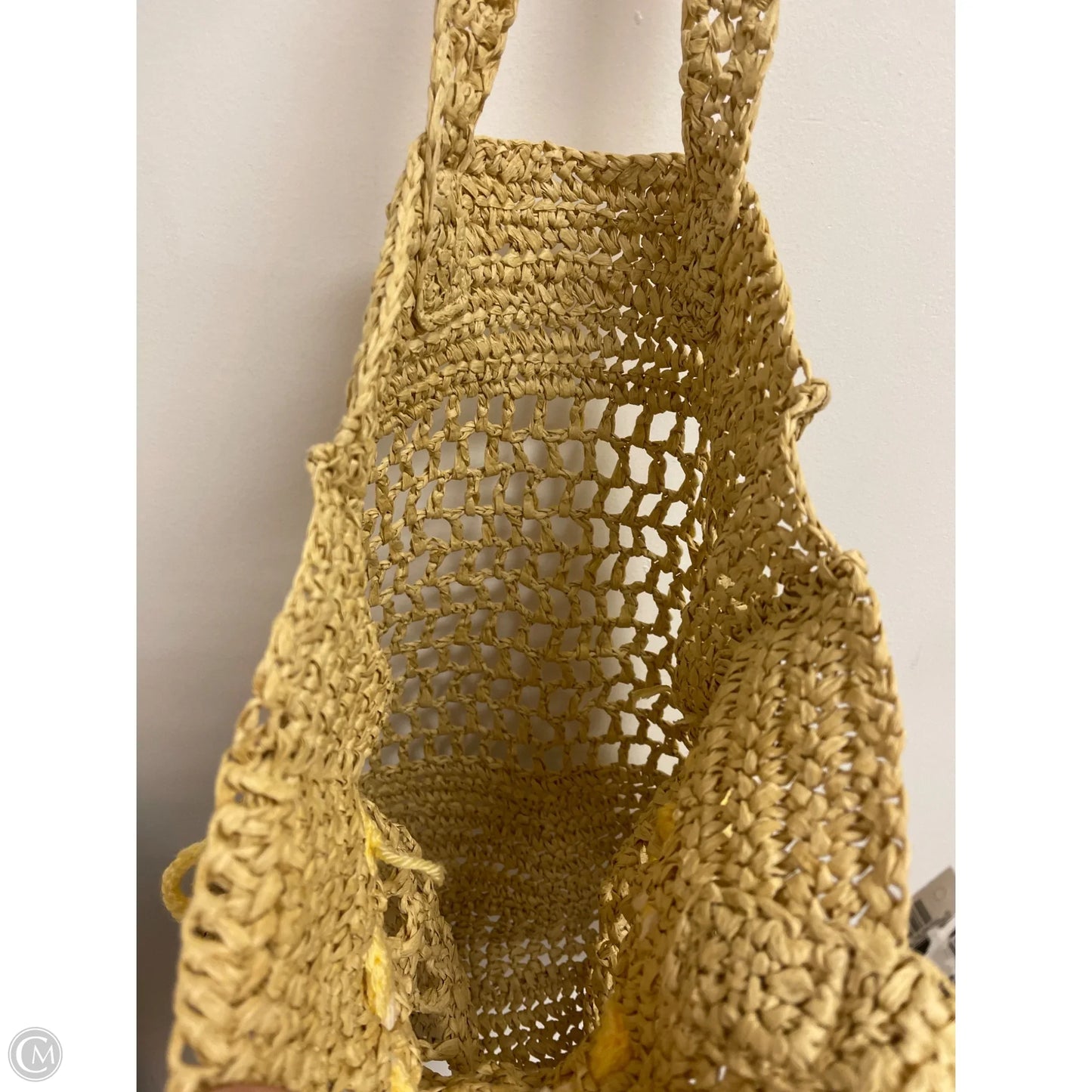 Tote By Clothes Mentor, Size: Medium