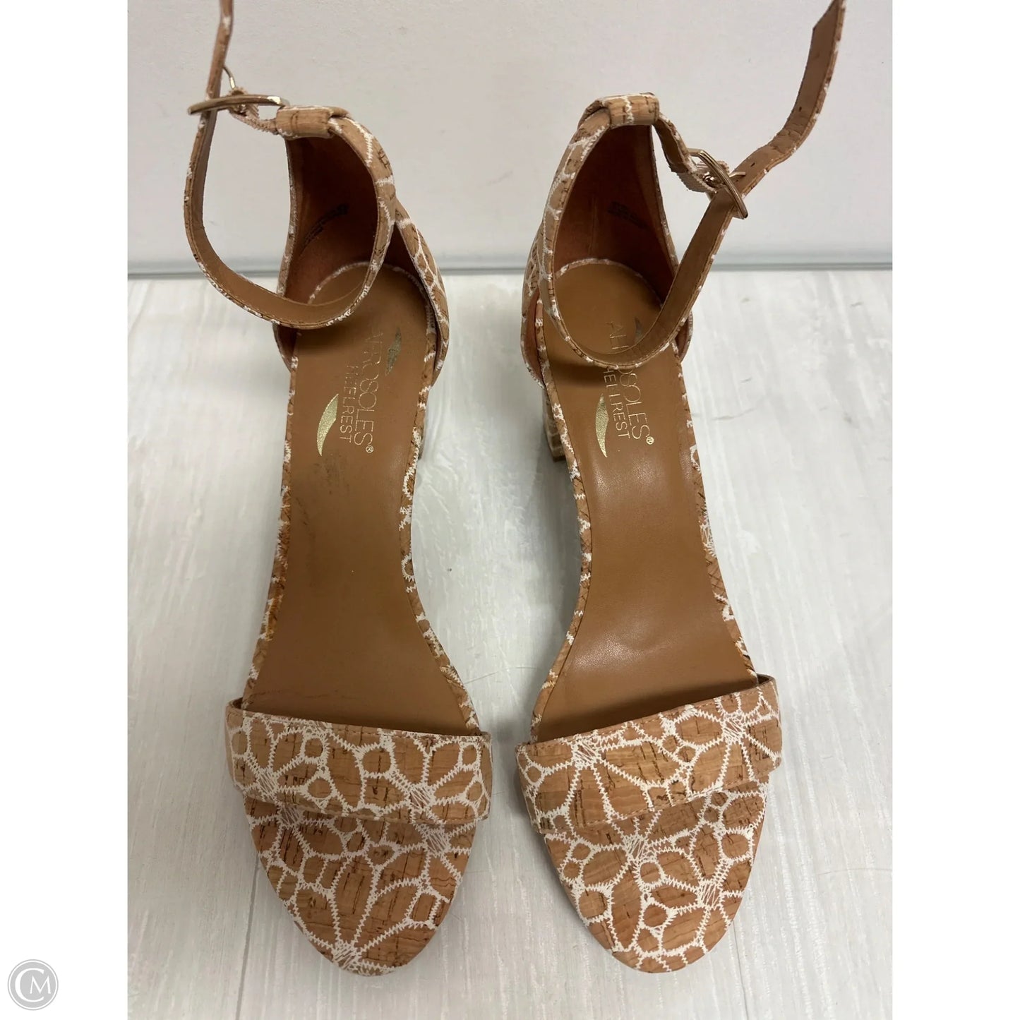 Shoes Heels Block By Aerosoles In Cream, Size: 10