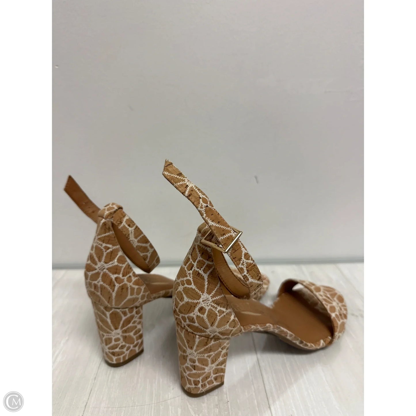 Shoes Heels Block By Aerosoles In Cream, Size: 10