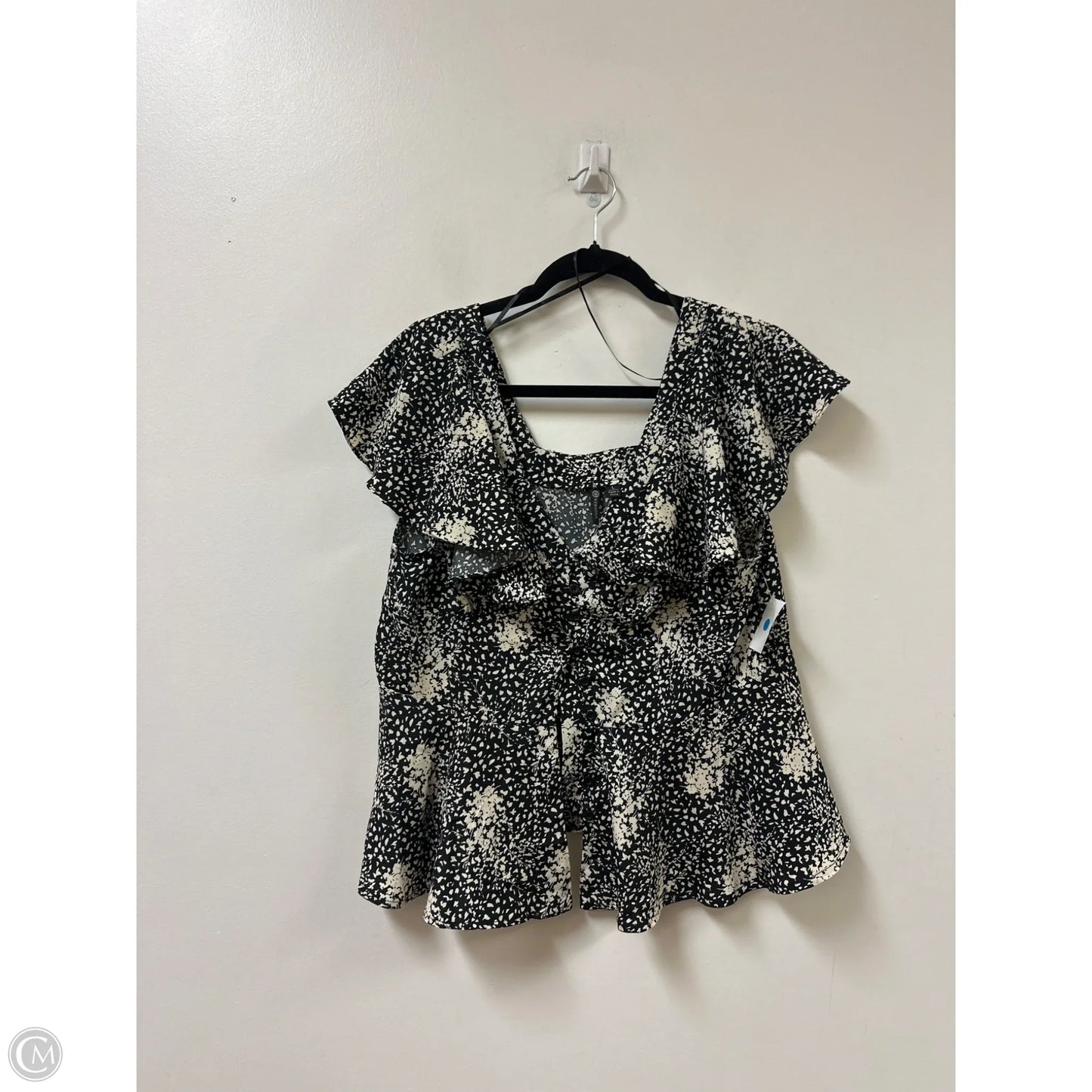 Blouse Short Sleeve By Versona In Black & Cream, Size: L