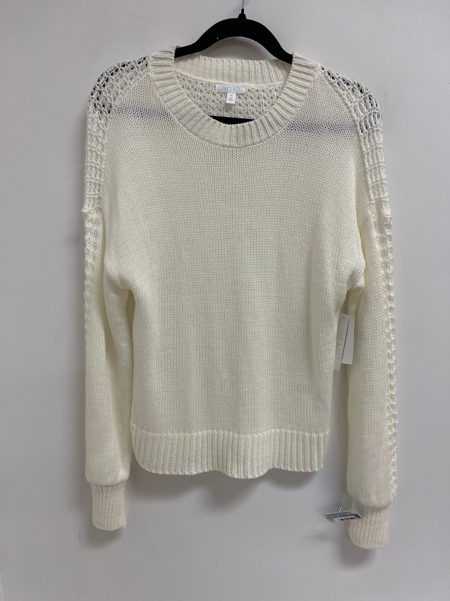 Sweater By Abound In Cream, Size: Xs