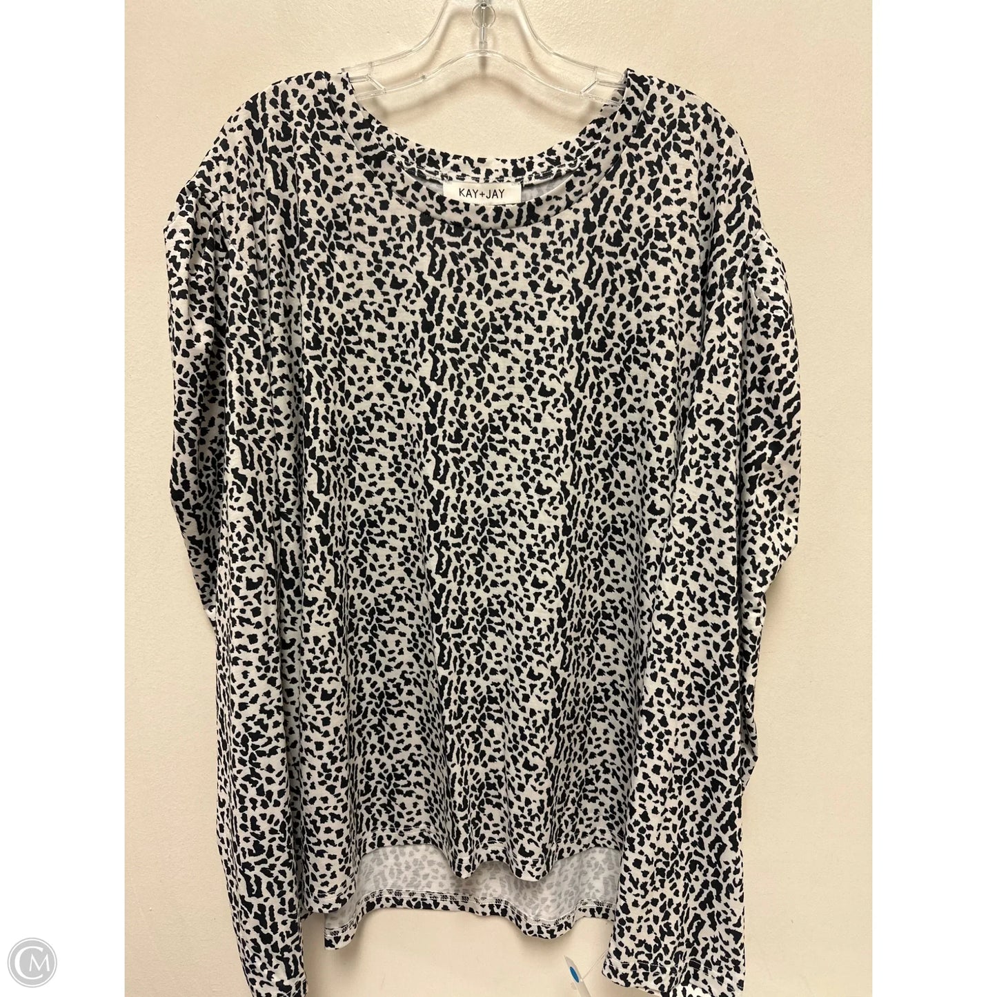 Top Long Sleeve By Clothes Mentor In Animal Print, Size: 3x