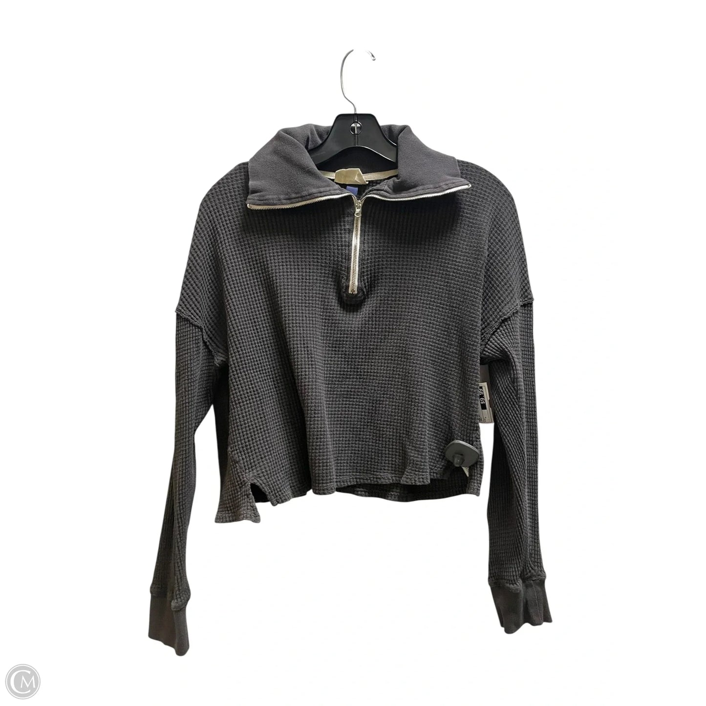 Top Long Sleeve By Universal Thread In Grey, Size: L