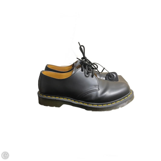 Shoes Flats By Dr Martens In Black, Size: 10