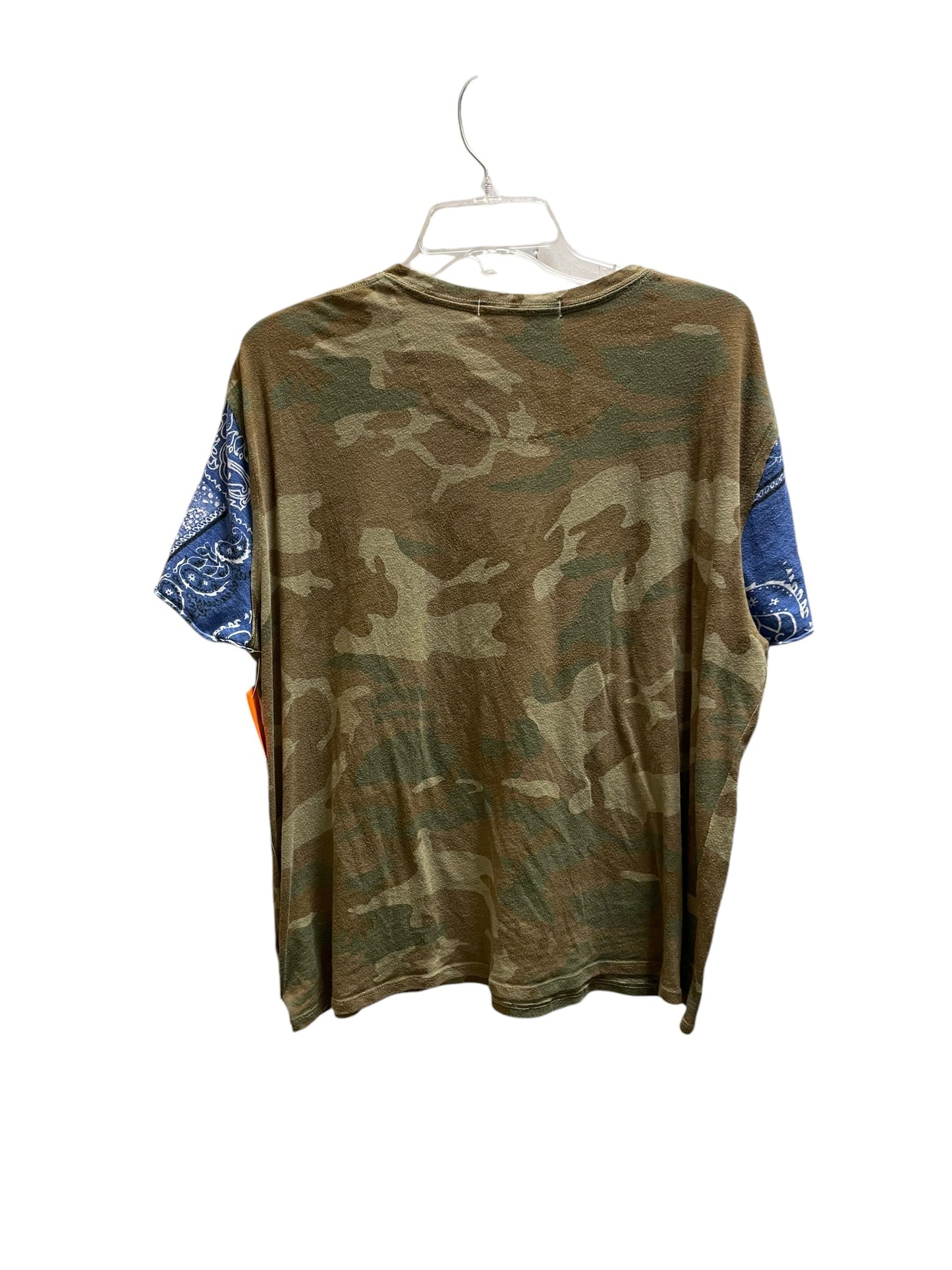 Top Short Sleeve By We The Free In Camouflage Print, Size: Xs