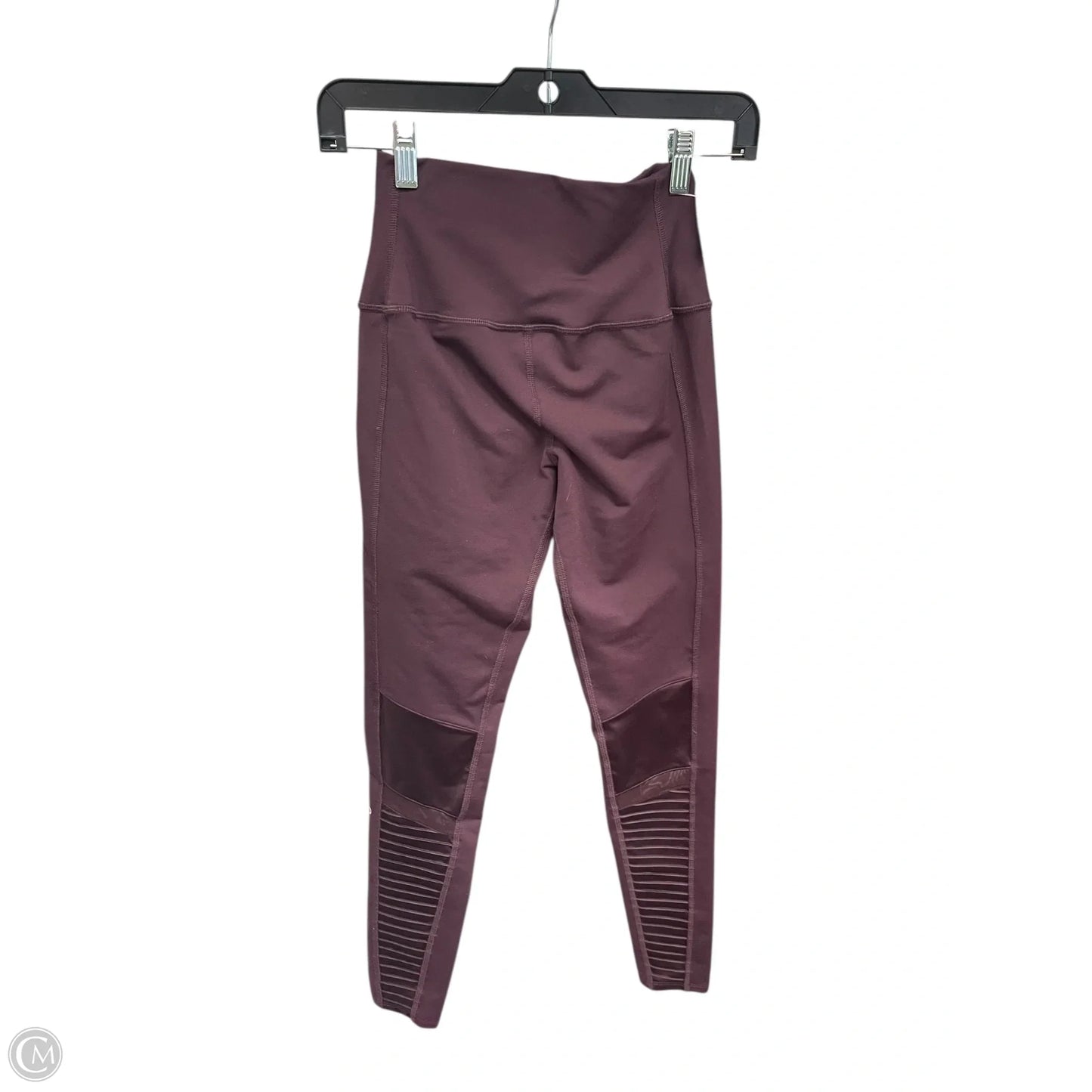 Athletic Leggings By Alo In Maroon, Size: Xs