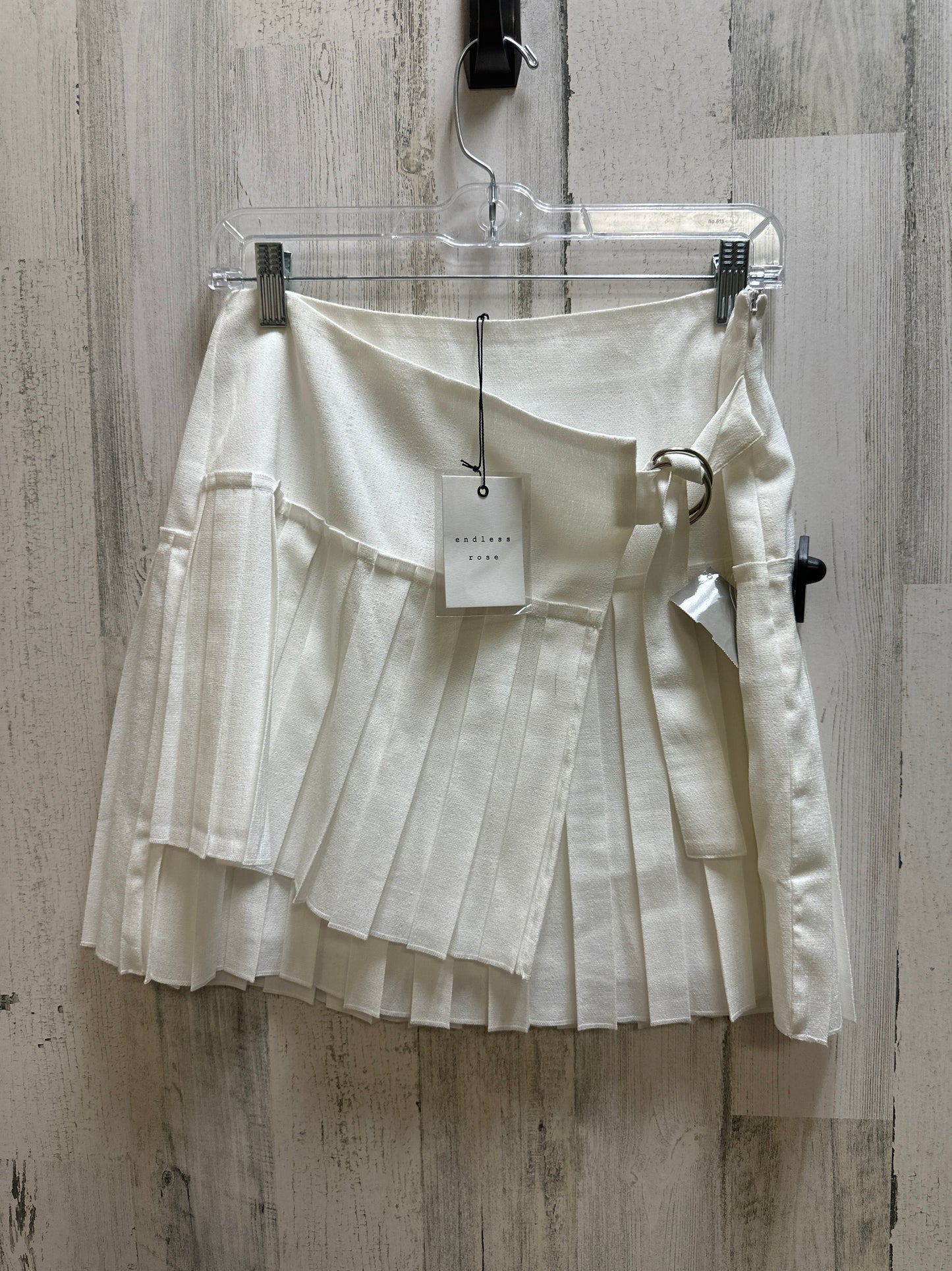 White Skirt Mini & Short Endless Rose , Size M