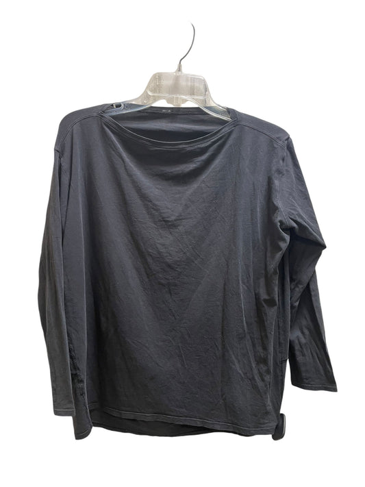 Top Long Sleeve By Lululemon In Black, Size: M