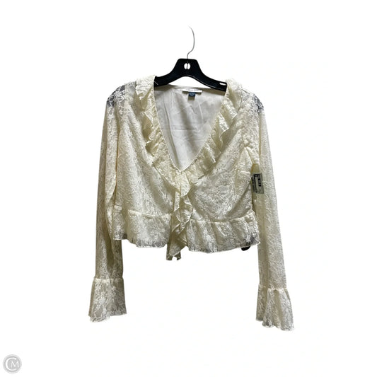 Top Long Sleeve By American Eagle In Cream, Size: Xs