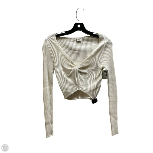 Top Long Sleeve By Abercrombie And Fitch In White, Size: Xs