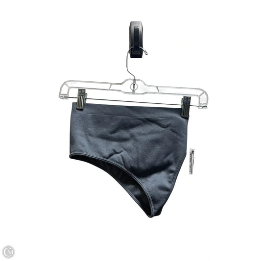 Athletic Bra By Clothes Mentor In Grey, Size: S