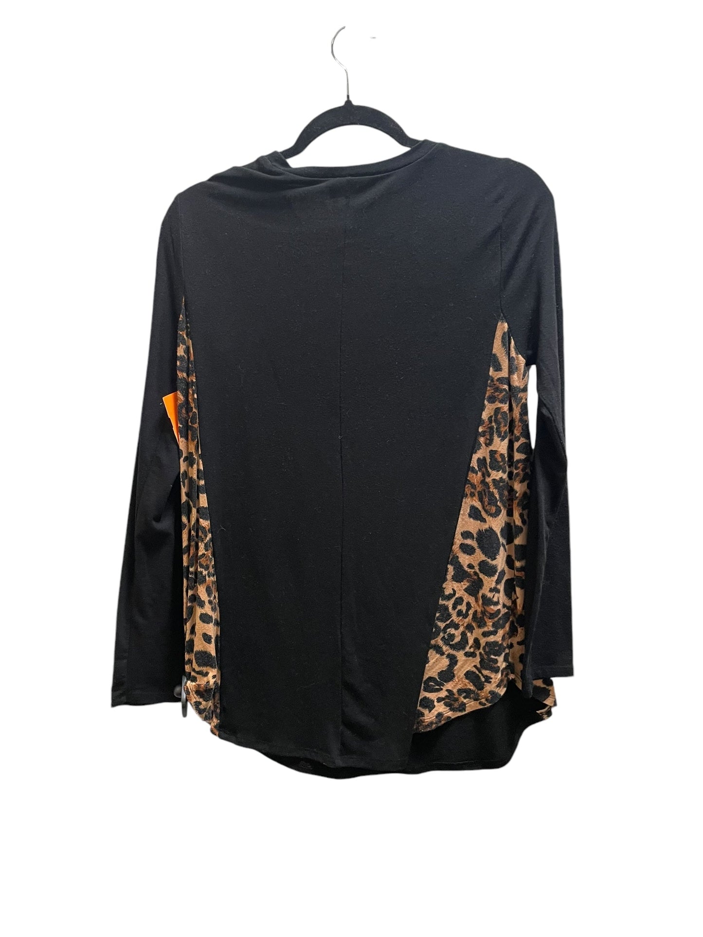 Top Long Sleeve By Zenana Outfitters In Black, Size: M