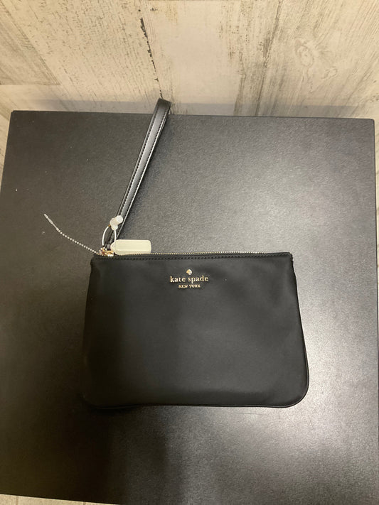 Wristlet Designer By Kate Spade  Size: Medium