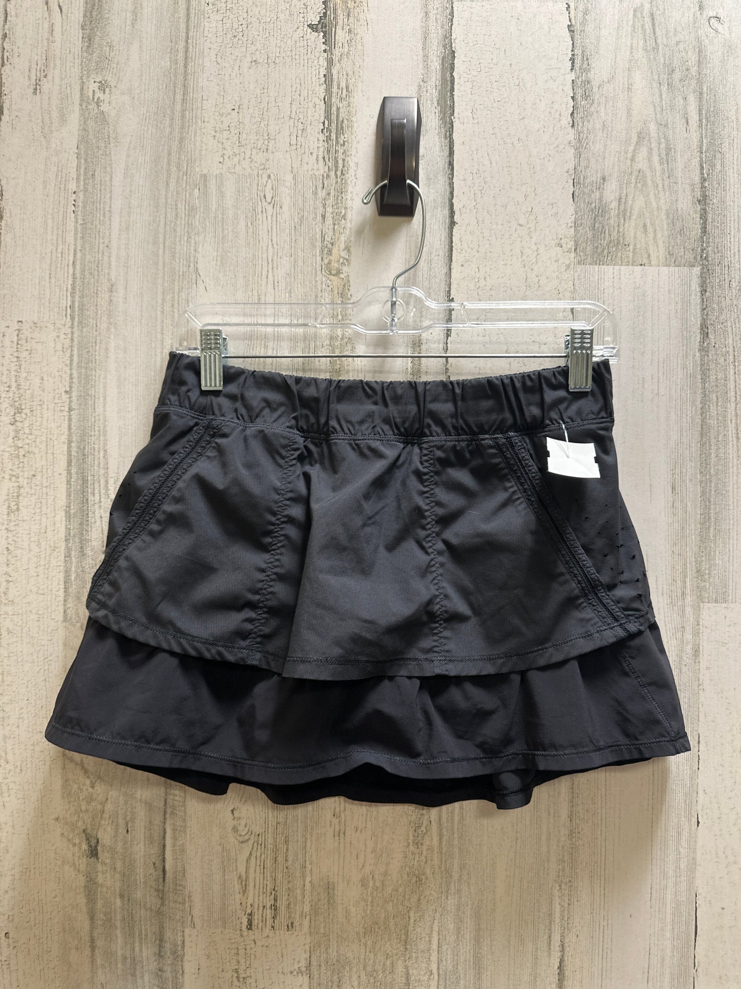 Black Athletic Skirt Lululemon, Size 6