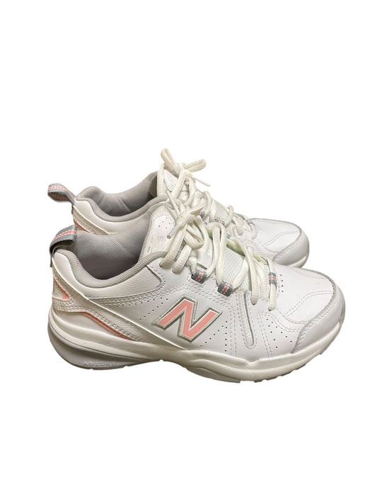 Shoes Athletic By New Balance In White, Size: 5