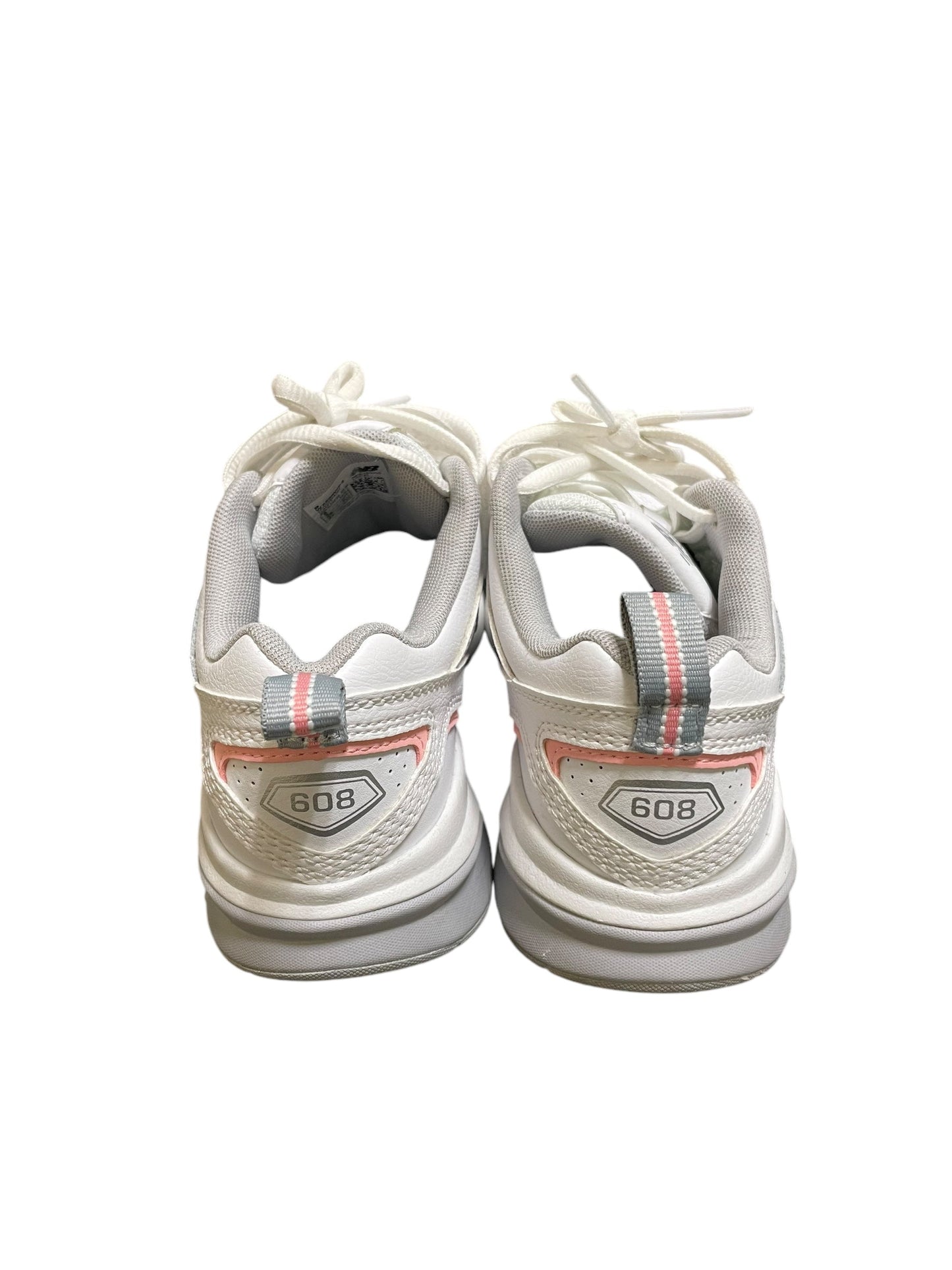 Shoes Athletic By New Balance In White, Size: 5