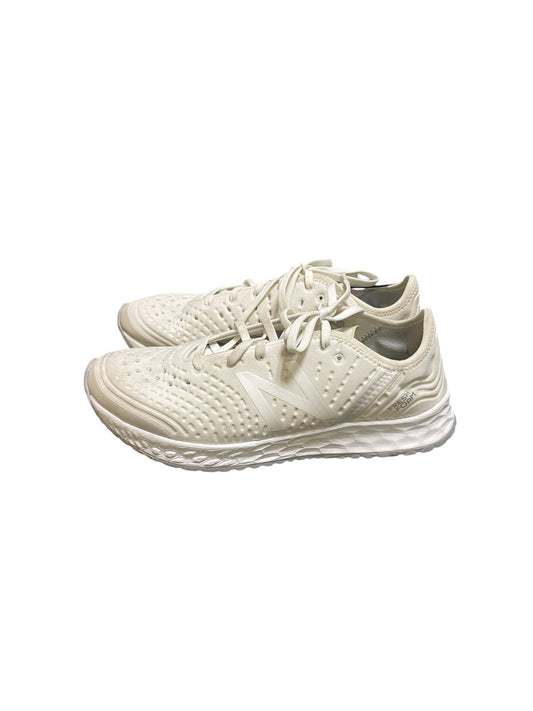 Shoes Athletic By New Balance In White, Size: 8petite