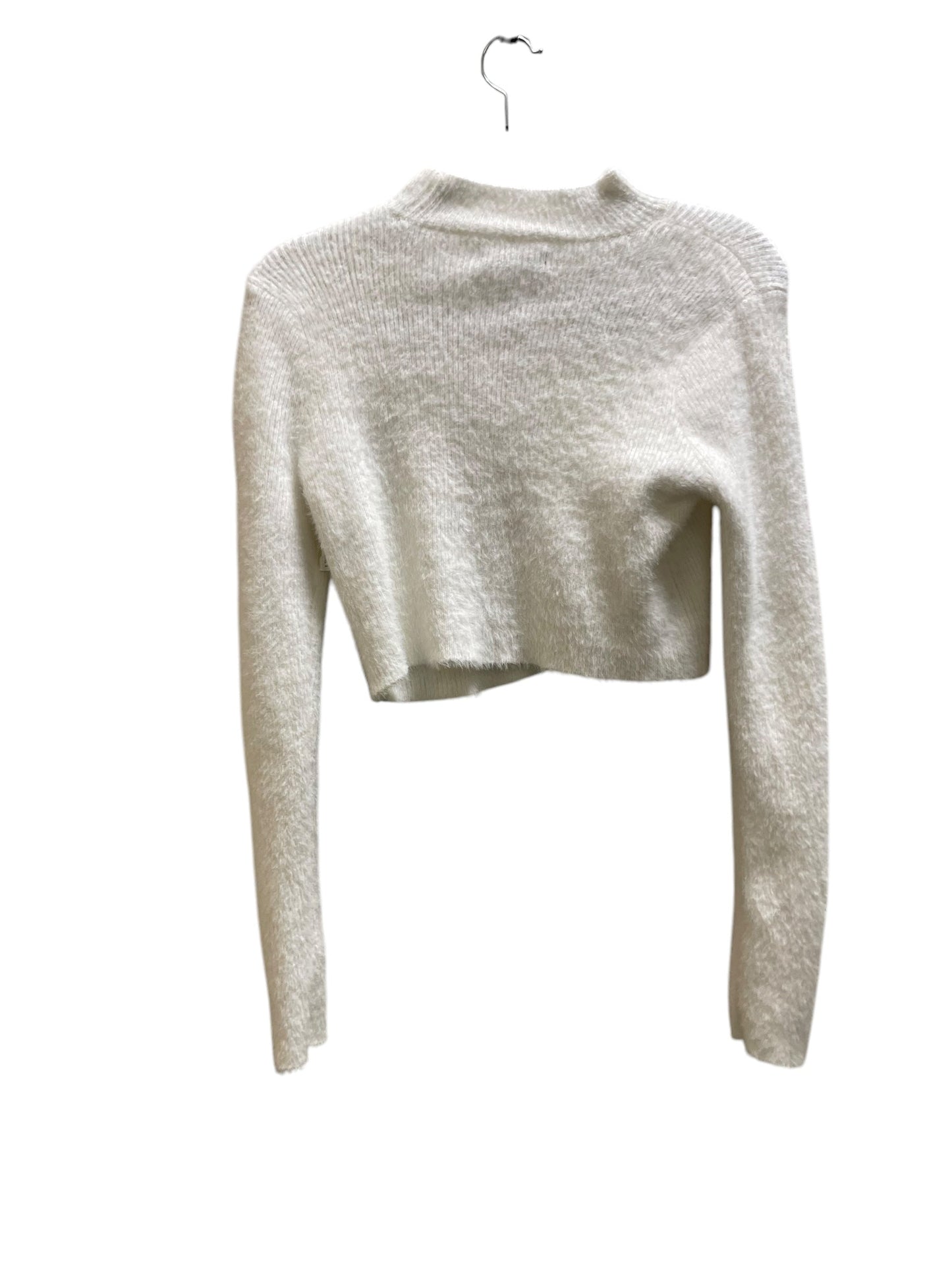 Sweater By Clothes Mentor In White, Size: S