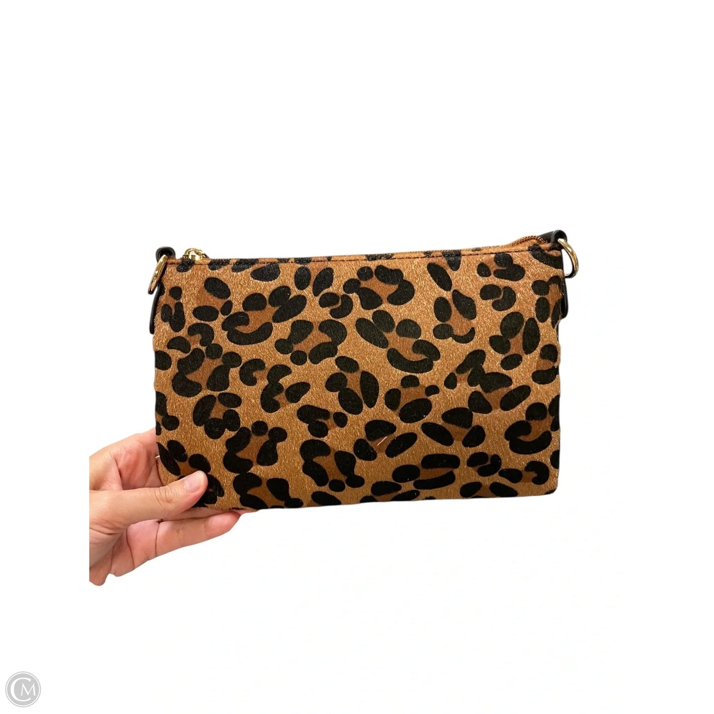 Wristlet Leather By Clothes Mentor, Size: Medium