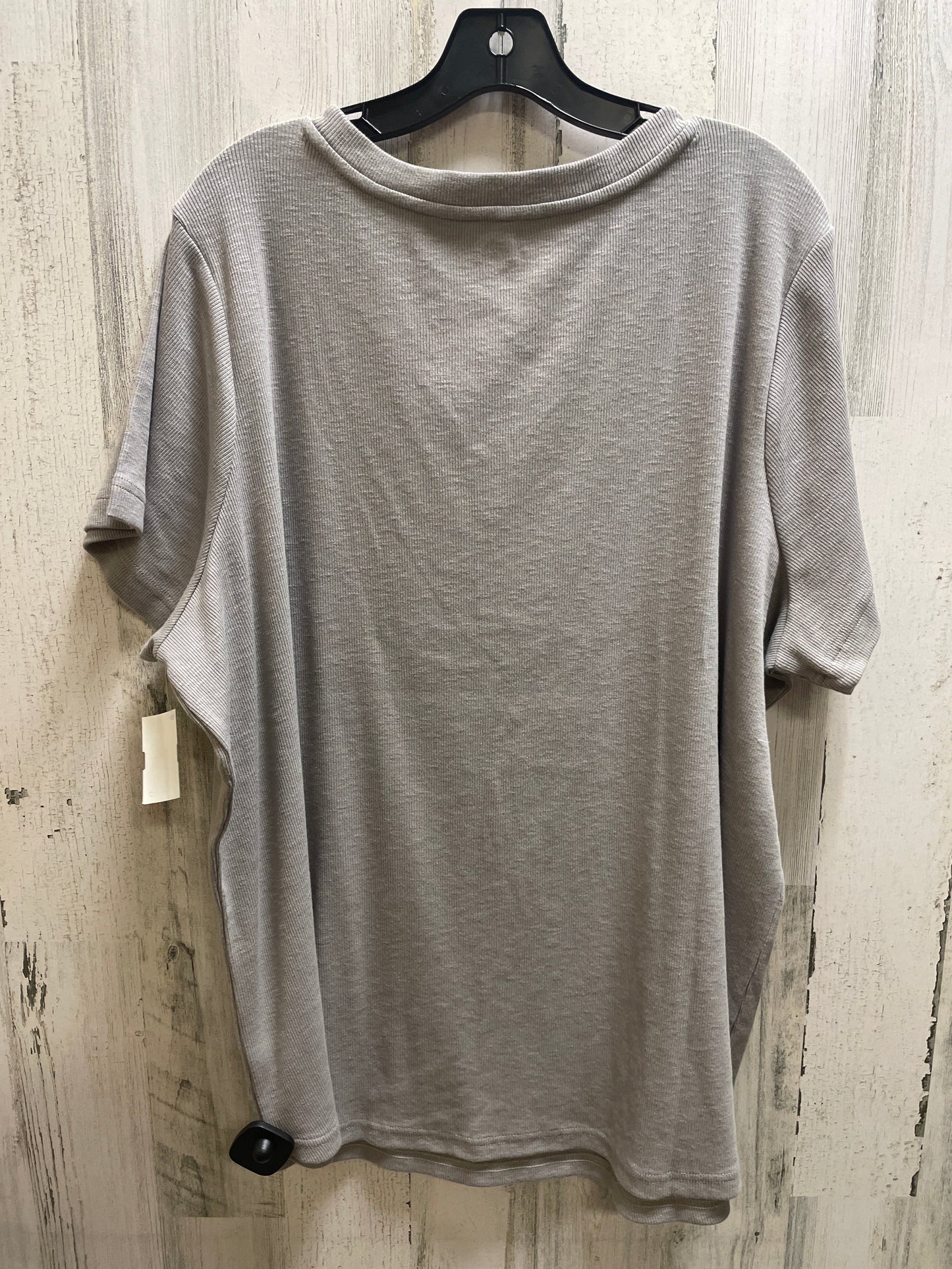 Top Short Sleeve By Duluth Trading In Grey, Size: 3x