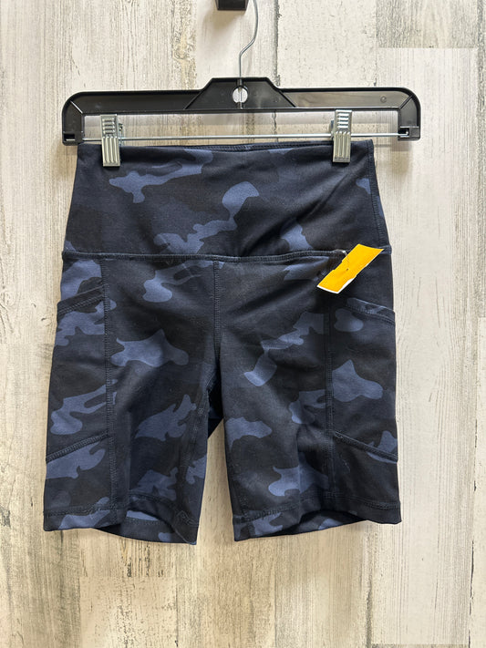 Camouflage Print Athletic Shorts Yogalicious, Size Xs