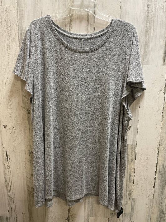 Top Short Sleeve By Lane Bryant In Grey, Size: 3x