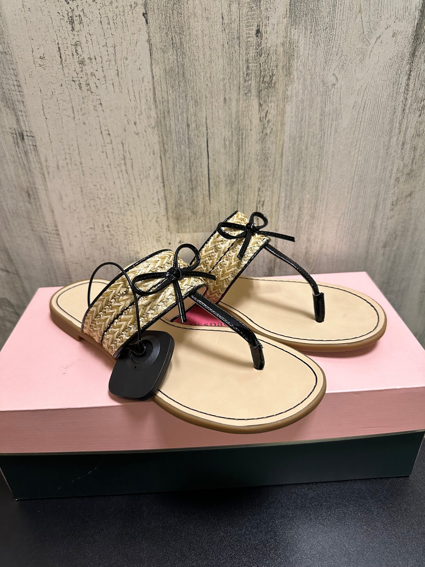 Beige Sandals Flats Kate Spade, Size 6