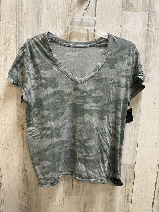 Camouflage Print Top Short Sleeve Universal Thread, Size L