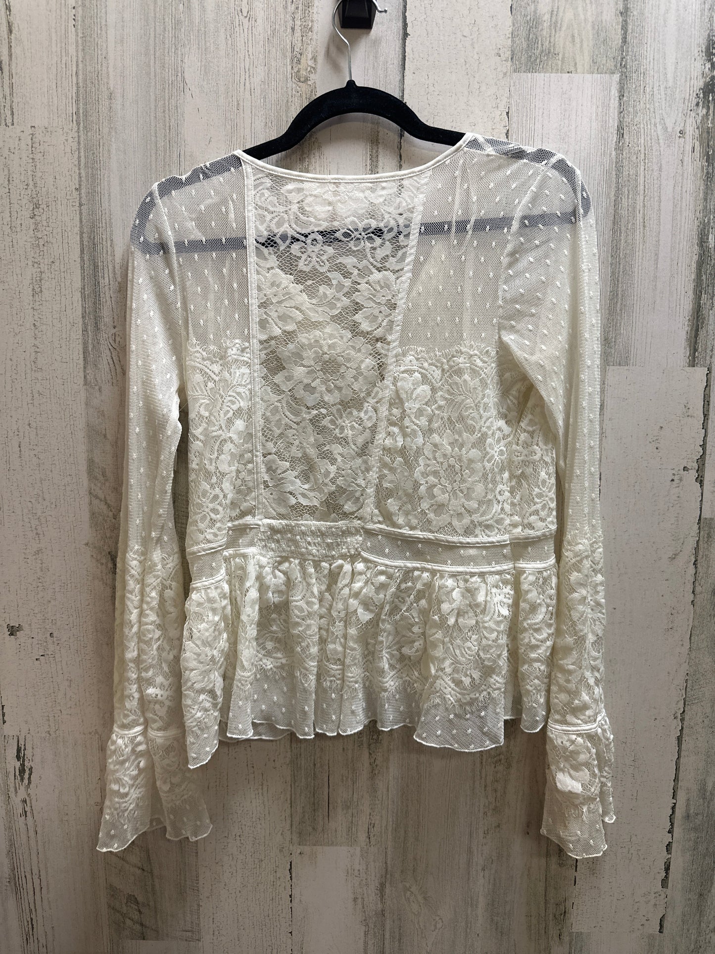 White Top Long Sleeve Free People, Size M