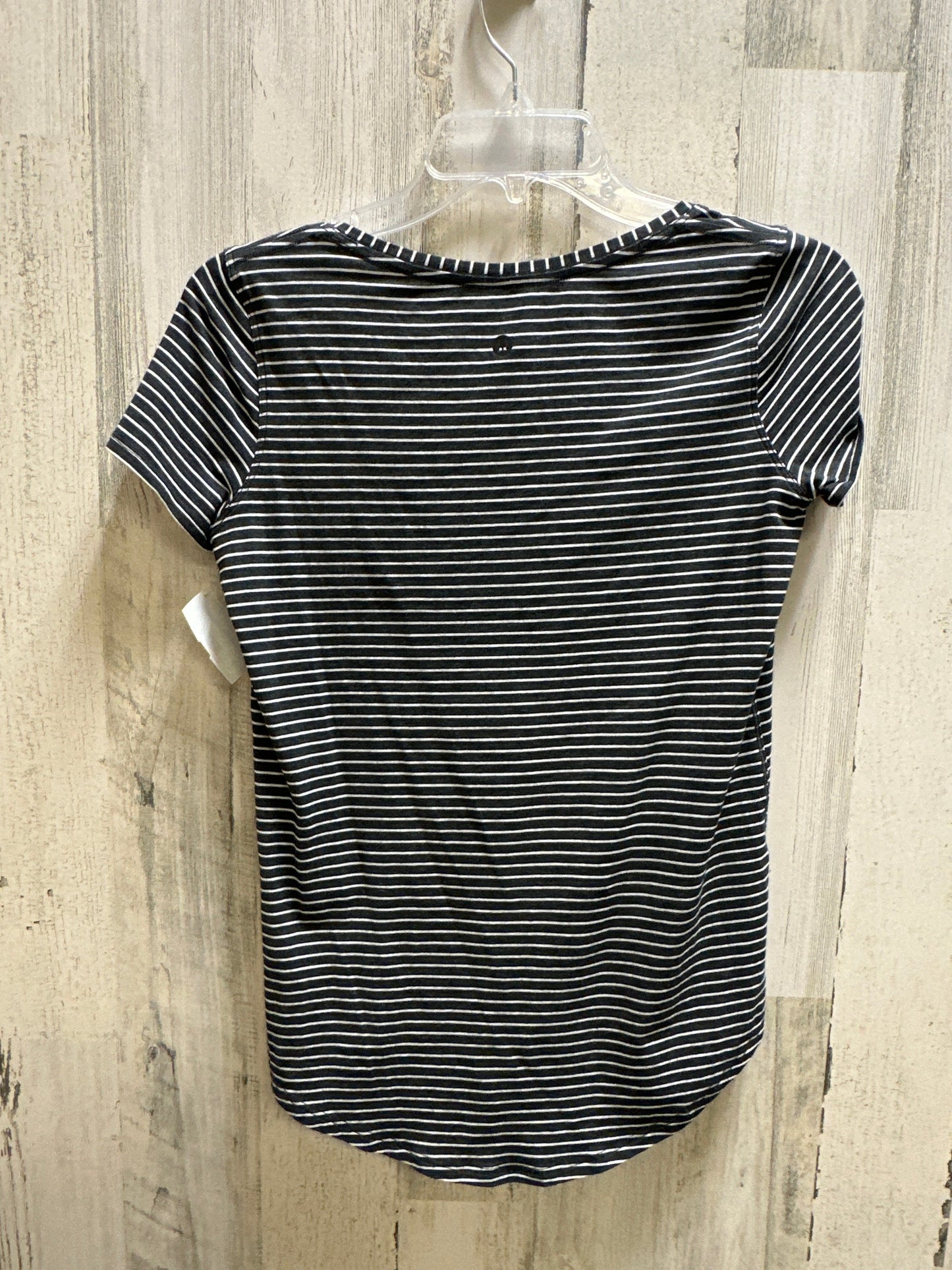 Striped Pattern Athletic Top Short Sleeve Lululemon, Size S