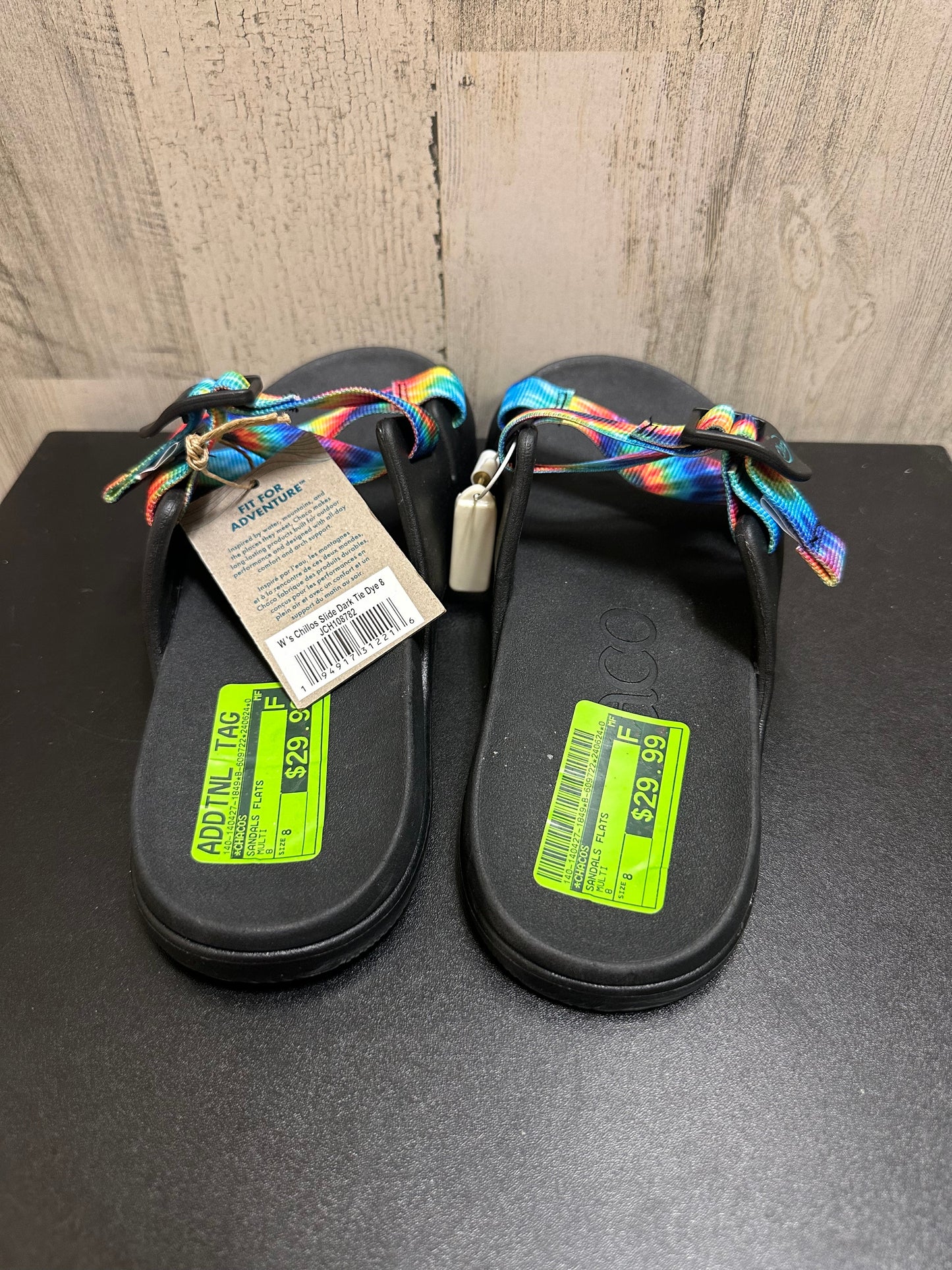 Multi-colored Sandals Flats Chacos, Size 8