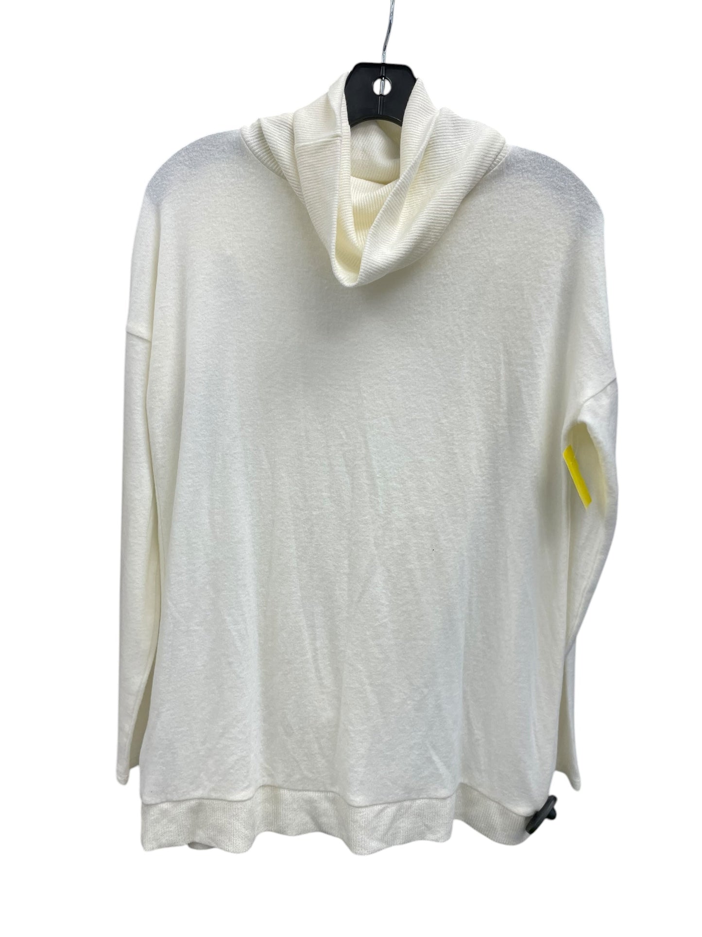 Sweater By Clothes Mentor In Cream, Size: S