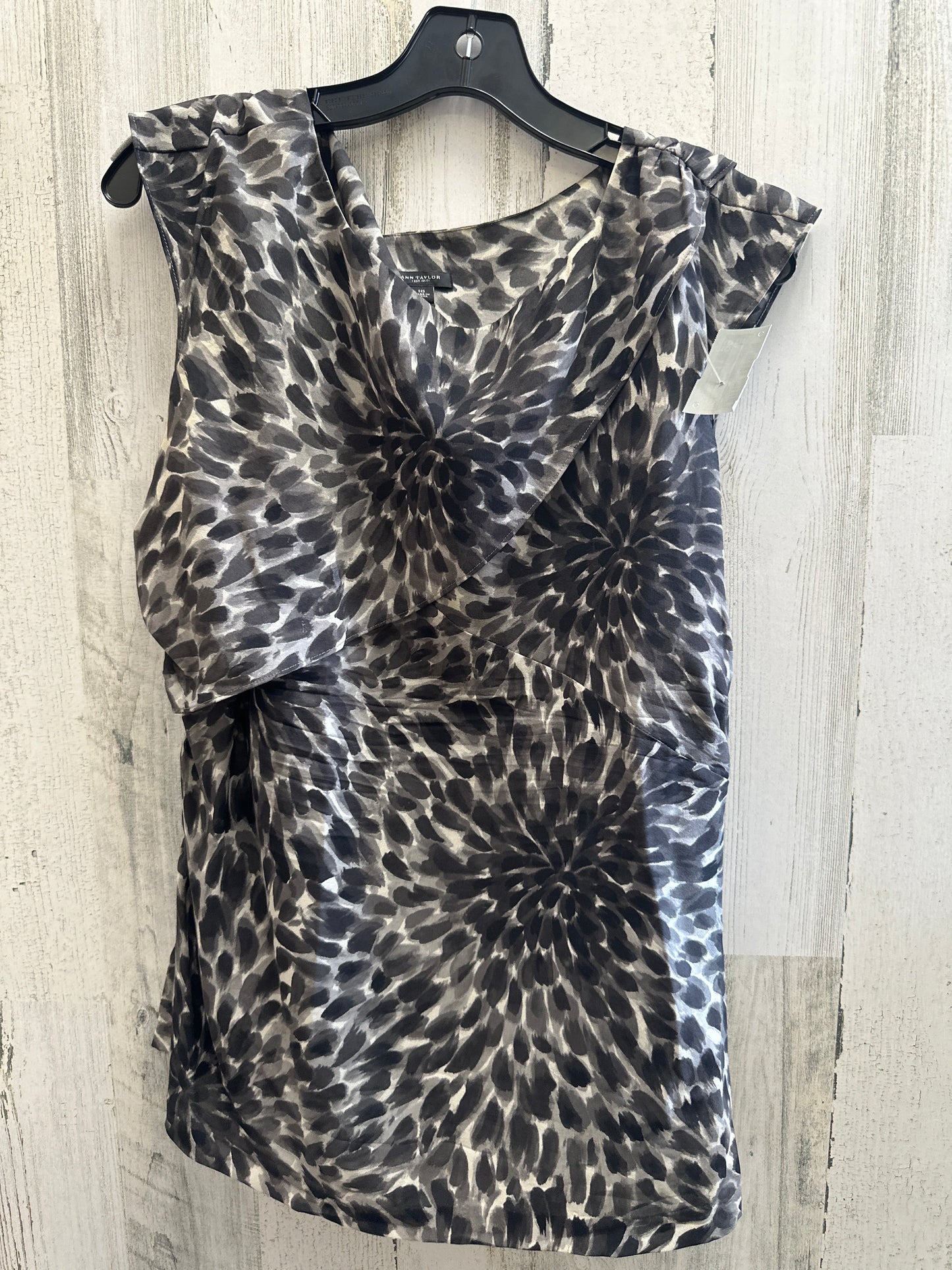 Top Sleeveless By Ann Taylor  Size: M