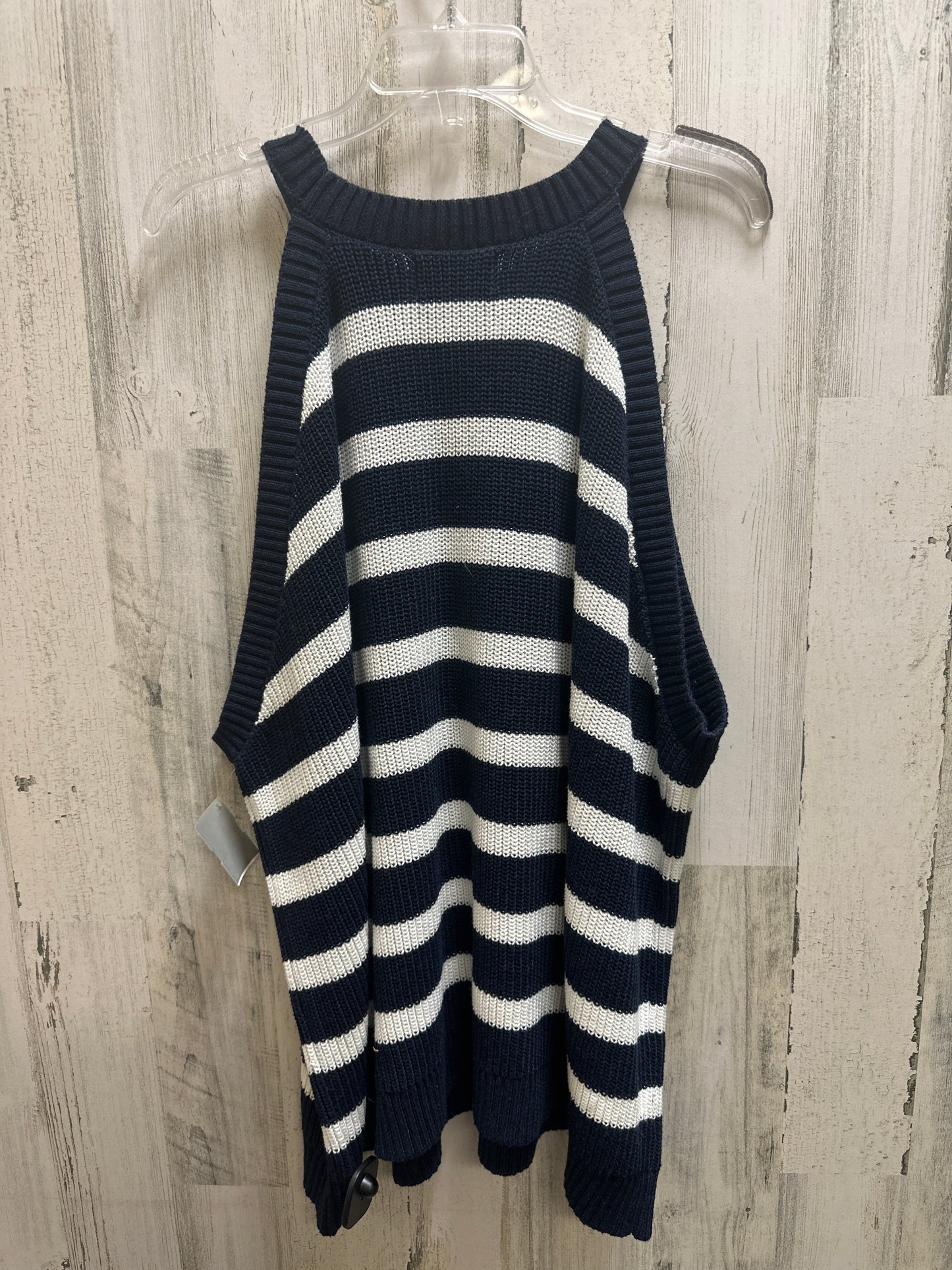 Top Sleeveless By Old Navy  Size: 4x