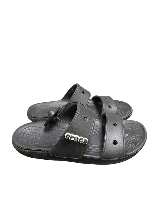 Sandals Flats By Crocs In Black, Size: 8