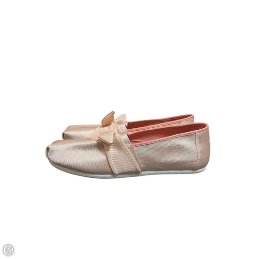 Shoes Flats By Toms In Pink, Size: 7.5