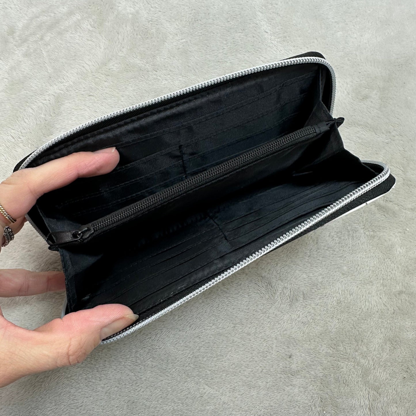 Wallet By Disney, Size: Small