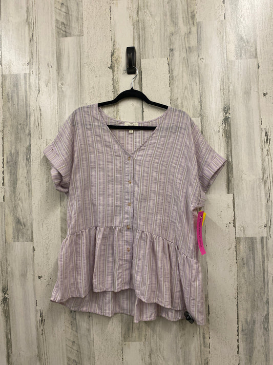 Top Short Sleeve By Blu Pepper  Size: 1x