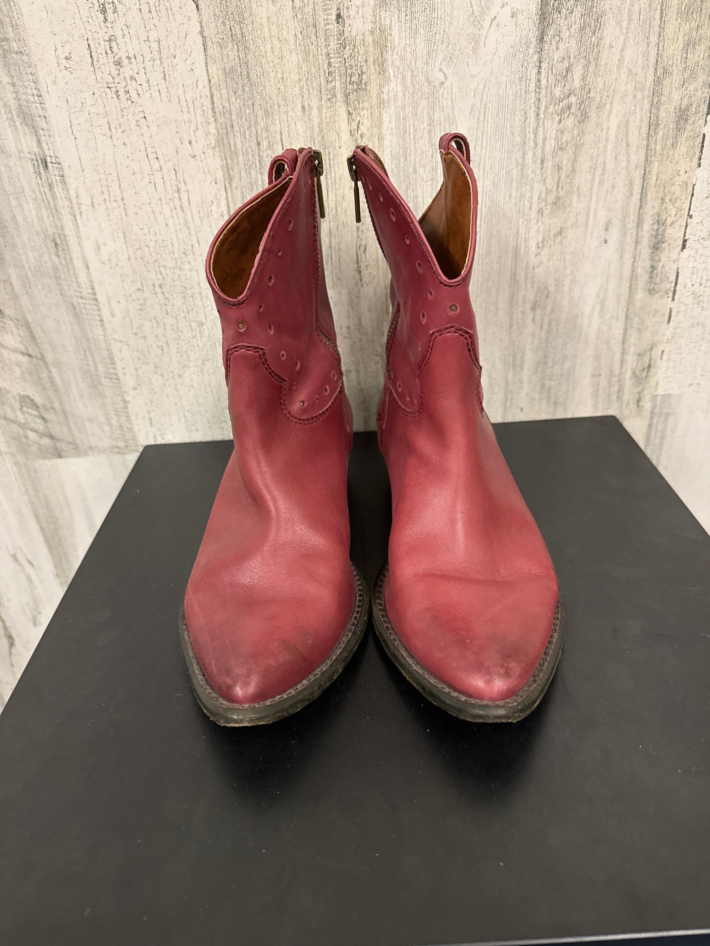 Red Boots Ankle Flats Lucky Brand, Size 9