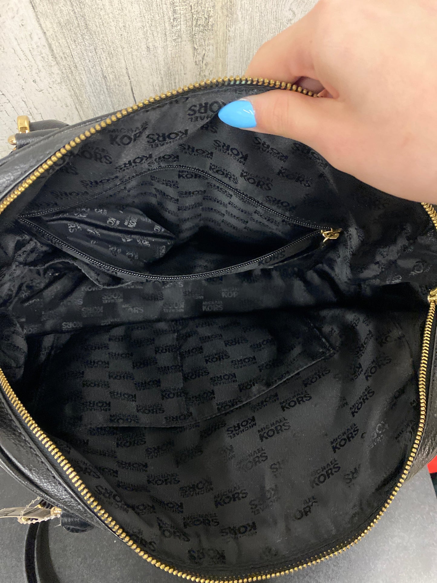 Handbag Designer By Michael Kors  Size: Large