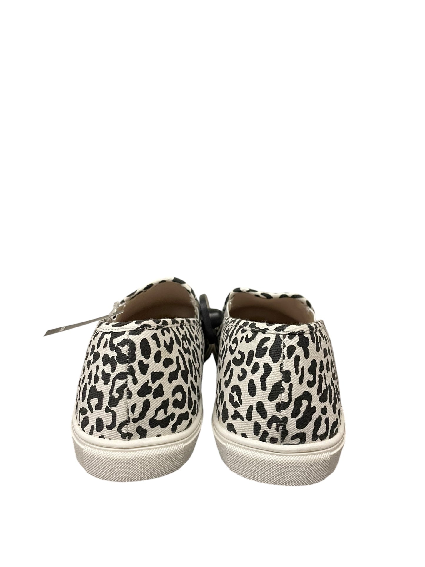 Shoes Sneakers By Torrid In Animal Print, Size: 11