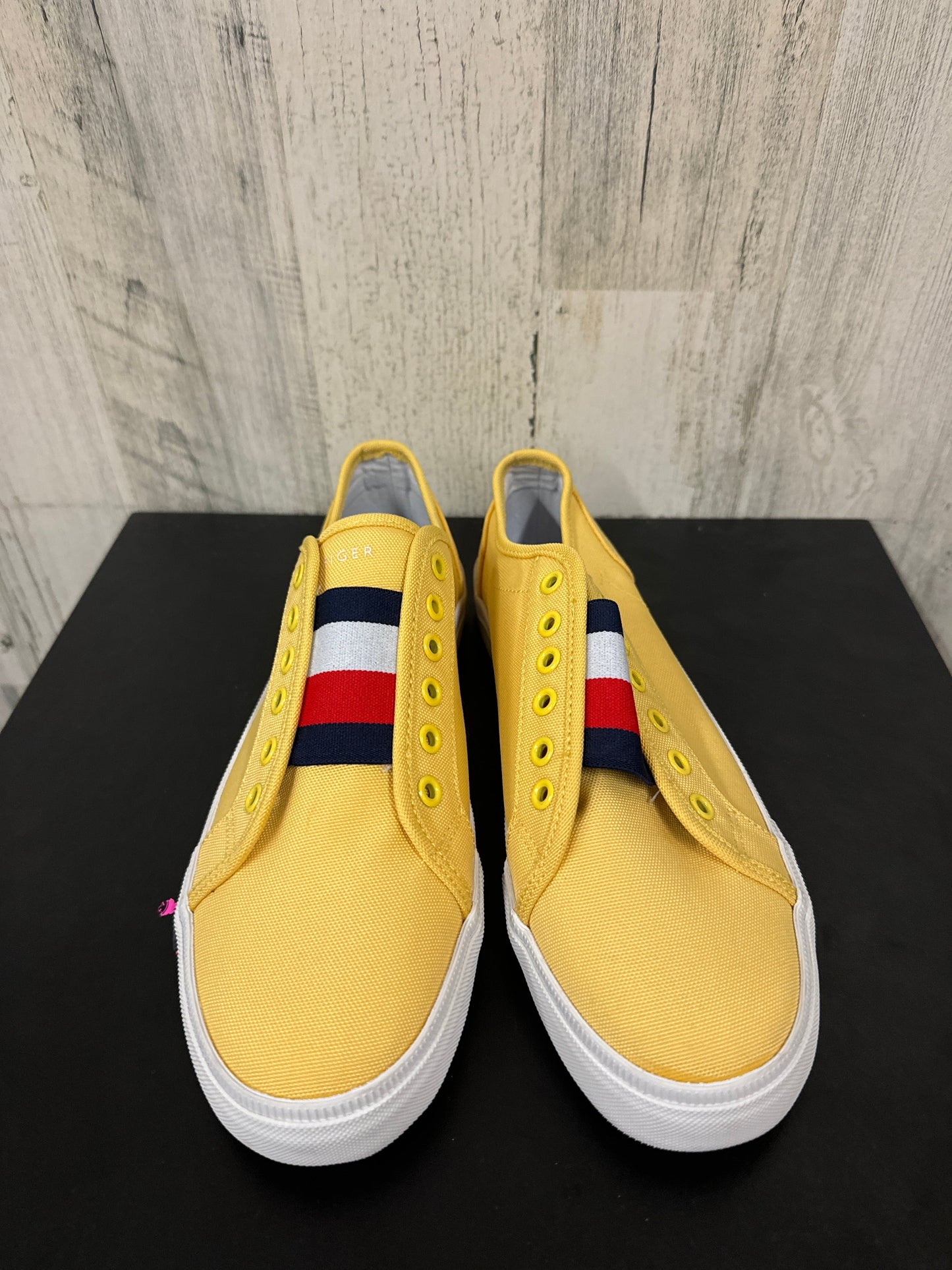 Yellow Shoes Flats Tommy Hilfiger, Size 8
