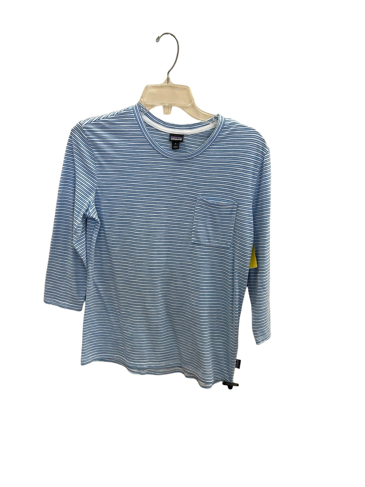 Top Long Sleeve By Patagonia In Blue, Size: S