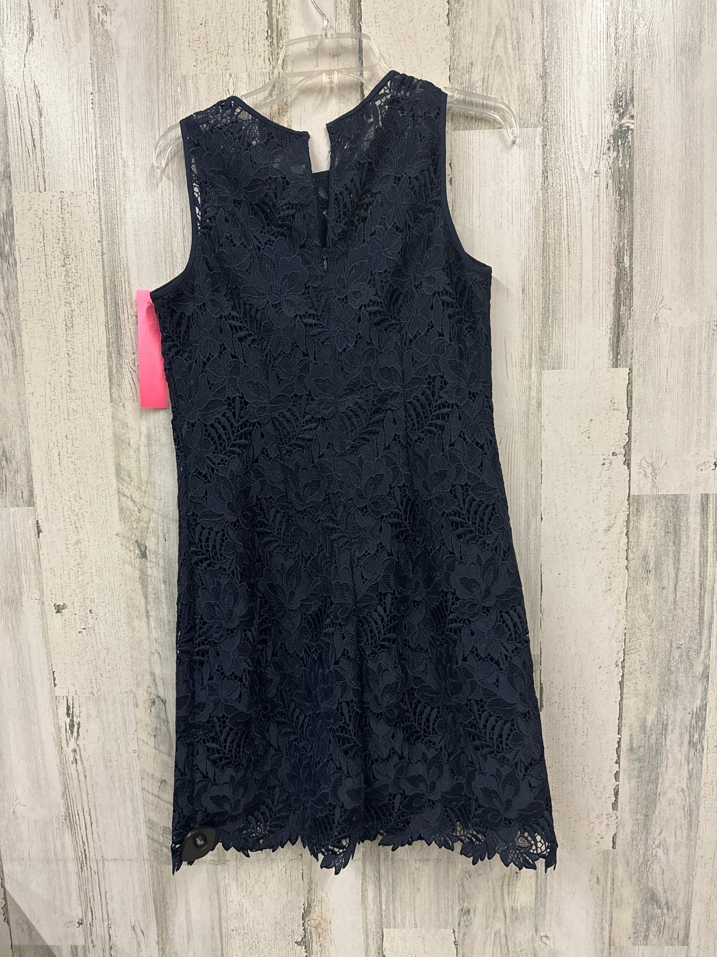 Dress Casual Short By Ann Taylor  Size: S