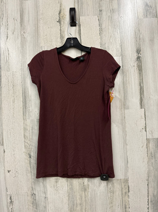 Top Short Sleeve Basic By Tahari By Arthur Levine  Size: Xs