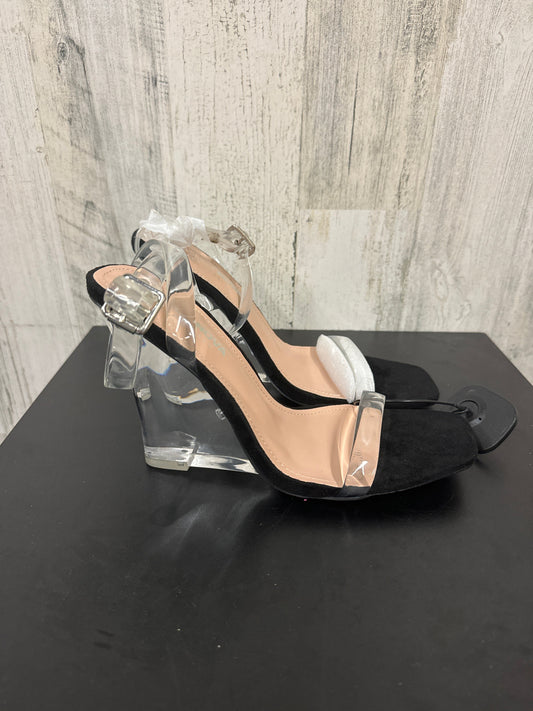 Sandals Heels Block By Fashion Nova  Size: 9