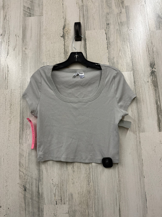 Top Short Sleeve Basic By Divided  Size: Xl